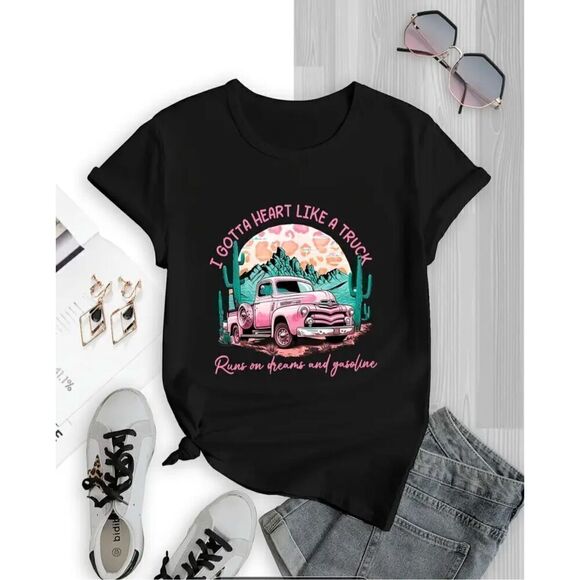 Country T Shirt Lainey Wilson Short-Sleeve Heart Like a Truck Black - Picture 3 of 4